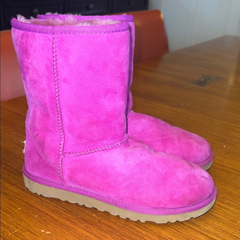 UGG classic shorts Boots